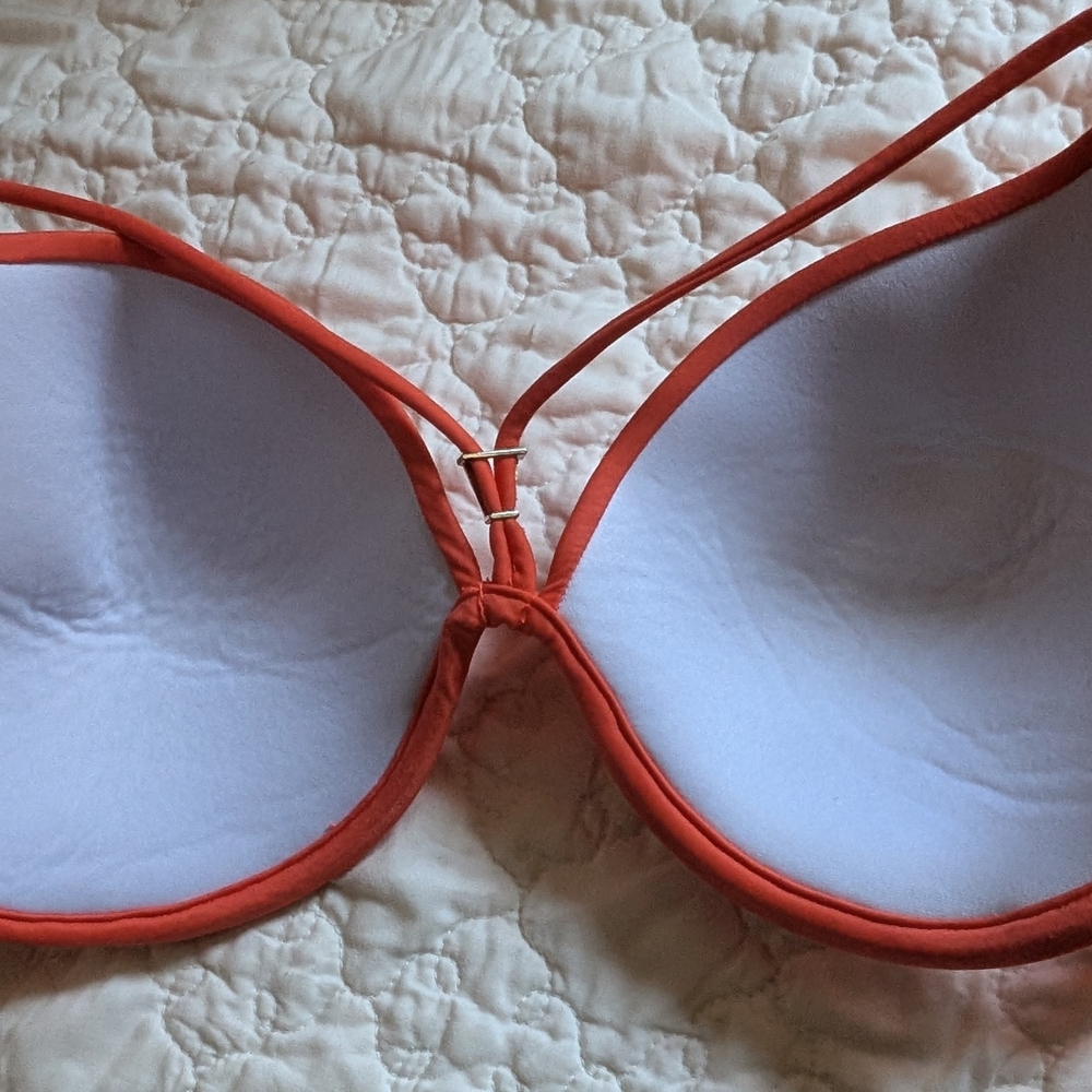 VENUS Orange Bikini Top with V-Neck and Decorative Detail - Picture 3 of 4